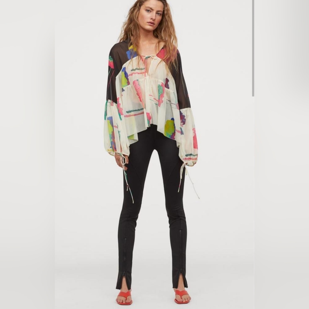 NWT H&M zip hem leggings